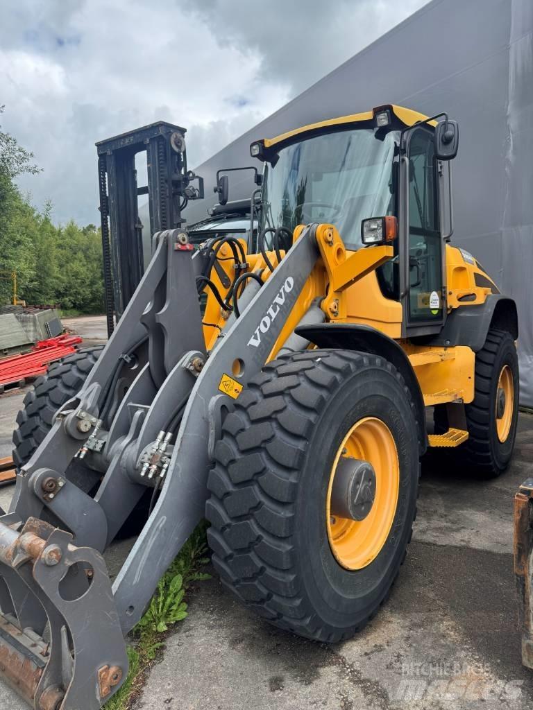 Volvo L 50 F لوادر بعجل
