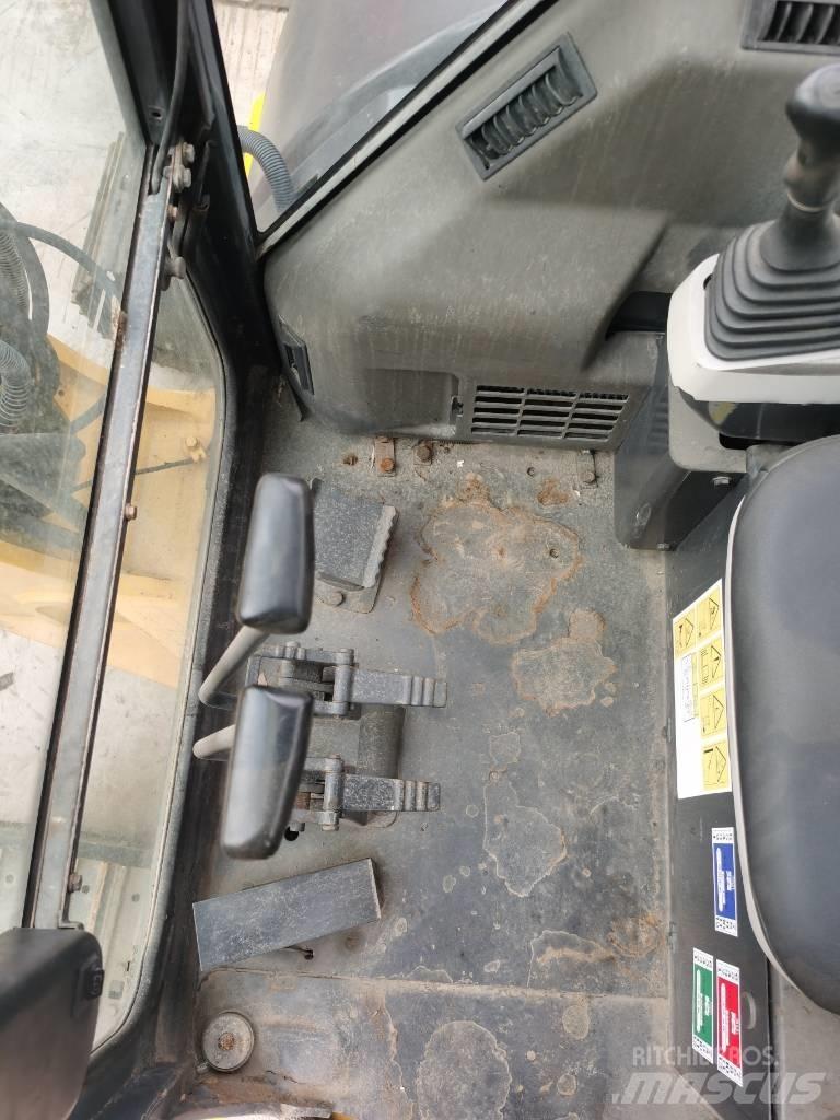 Komatsu PC 55 MR-2 حفارات صغيرة أقل من 7 طن (حفارات صغيرة)
