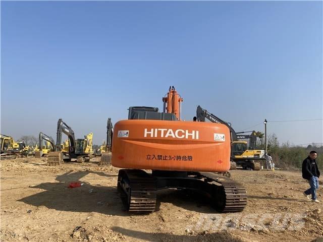 Hitachi ZX210 حفارات زحافة