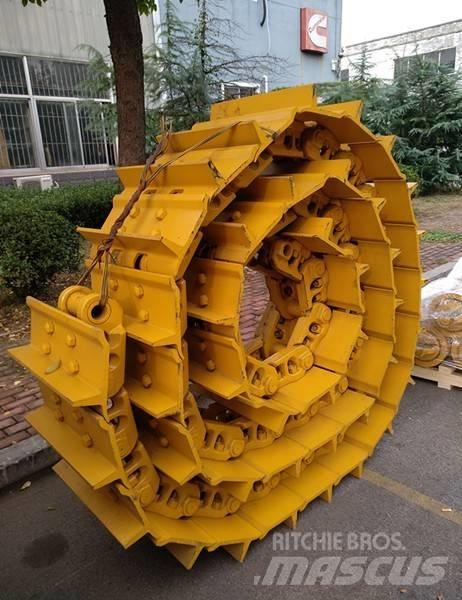 Komatsu D155A-6 المسارات والسلاسل والهيكل السفلي