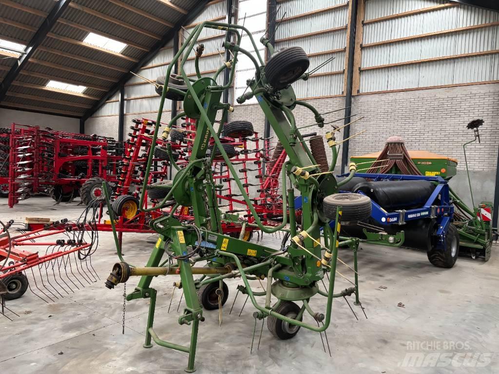 Krone KW 6.72/6 مكابس وميبسات التبن