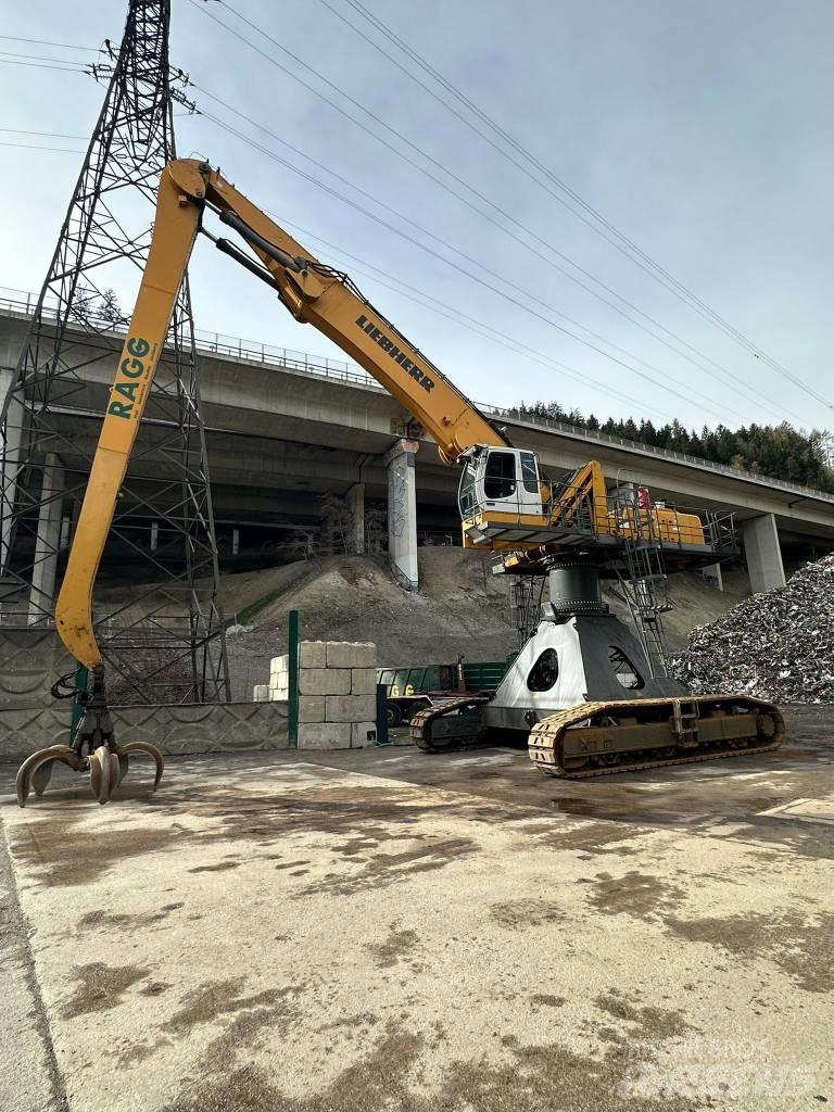 Liebherr ER 954C مناولات المخلفات / مناولات صناعية