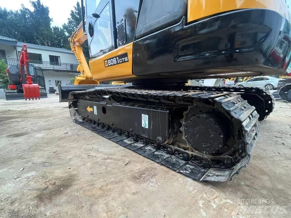 JCB 8061 حفارات صغيرة أقل من 7 طن (حفارات صغيرة)