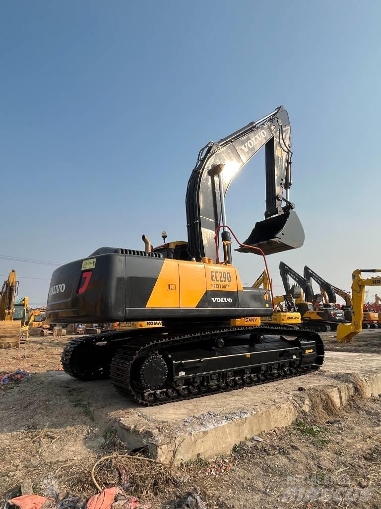 Volvo EC 290 حفارات زحافة