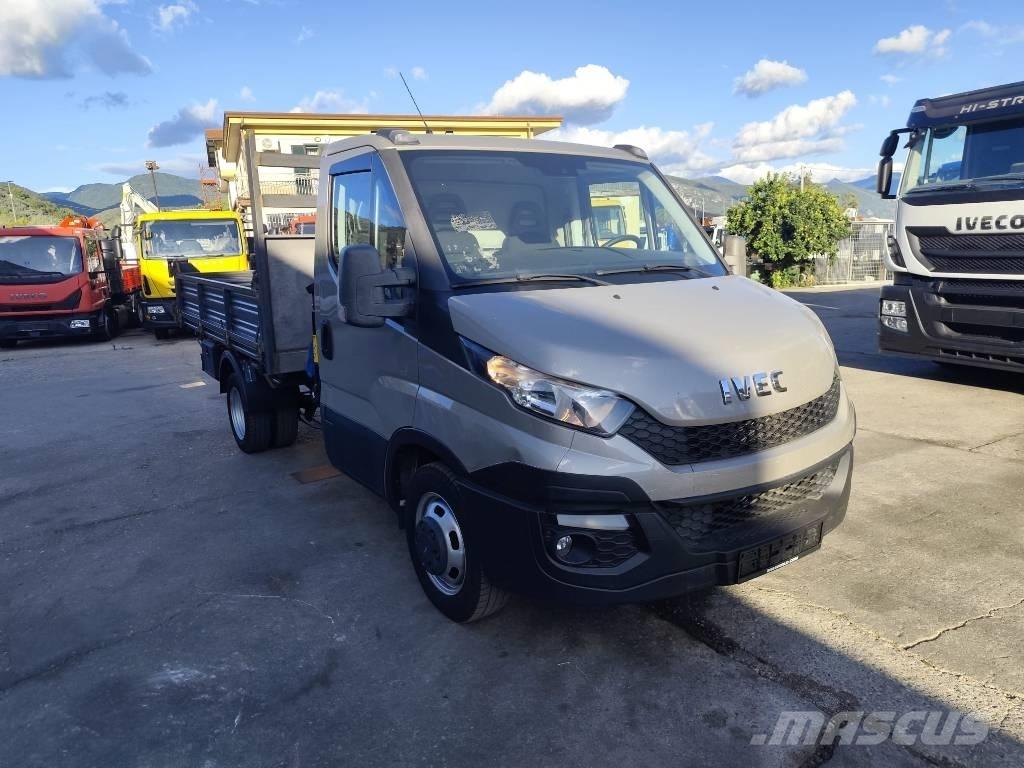 Iveco Daily 35-130 شاحنات الرافعات