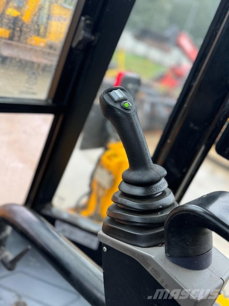 JCB 3 CX / compact لوادر ذات جرافات عكسية