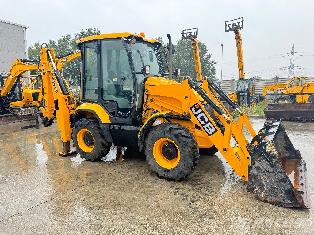JCB 3 CX / compact لوادر ذات جرافات عكسية