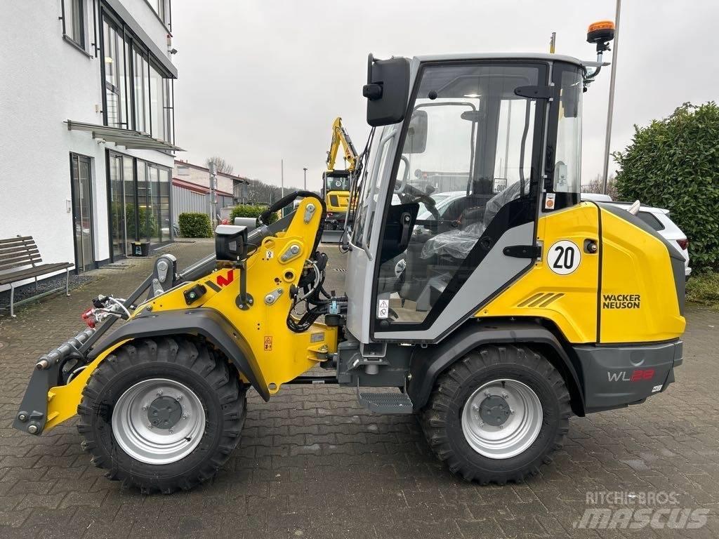 Weidemann WL28 لوادر بعجل