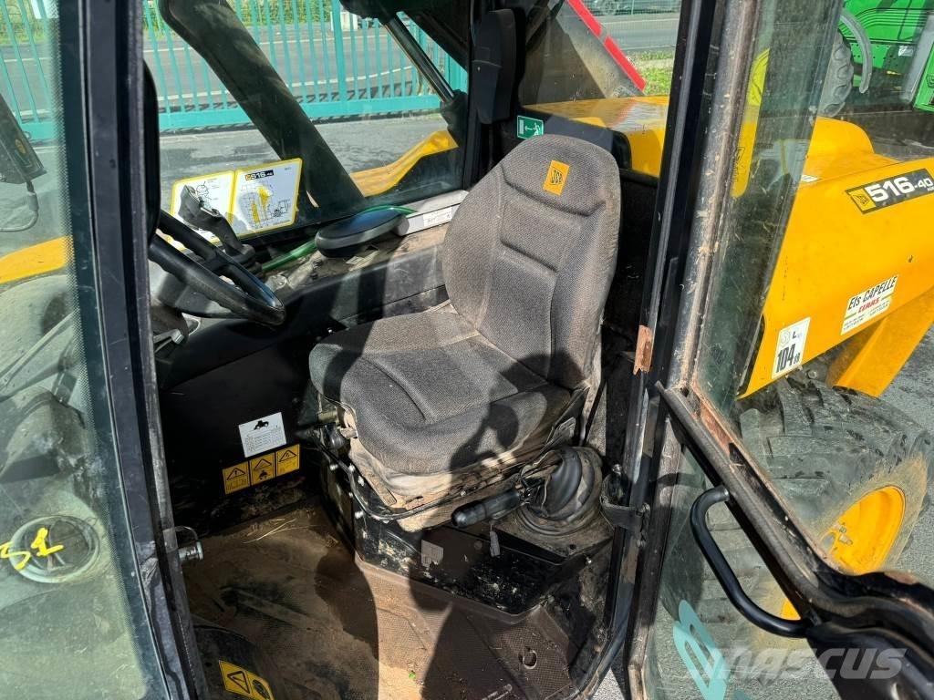 JCB 516 40 COMPACT معدات مناولة لأغراض الزراعة