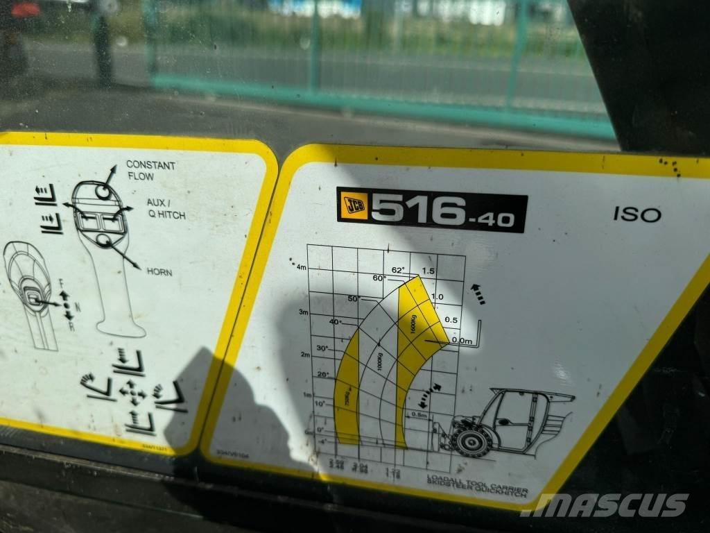 JCB 516 40 COMPACT معدات مناولة لأغراض الزراعة