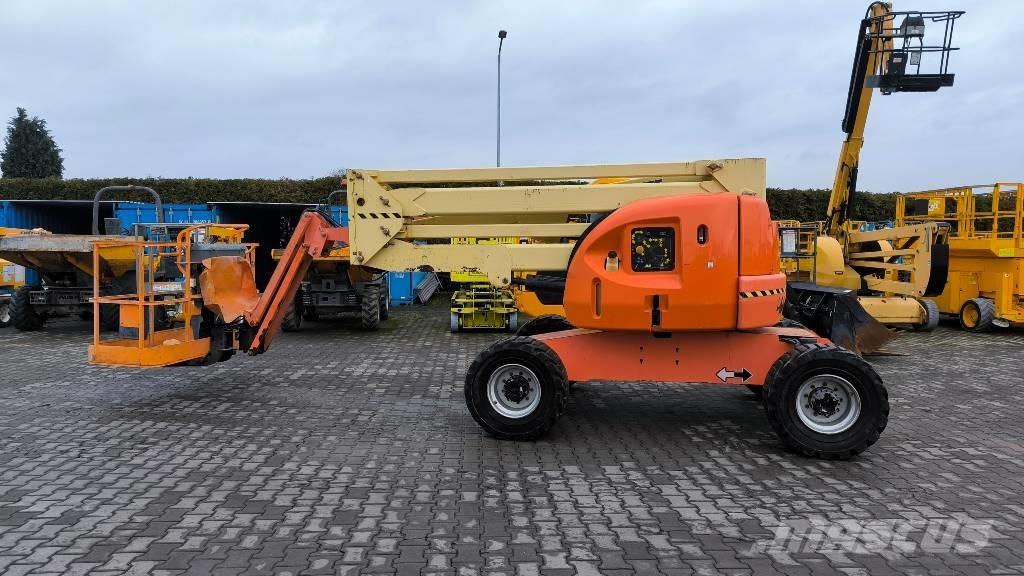 JLG 450 AJ رافعات سلة مفصلية
