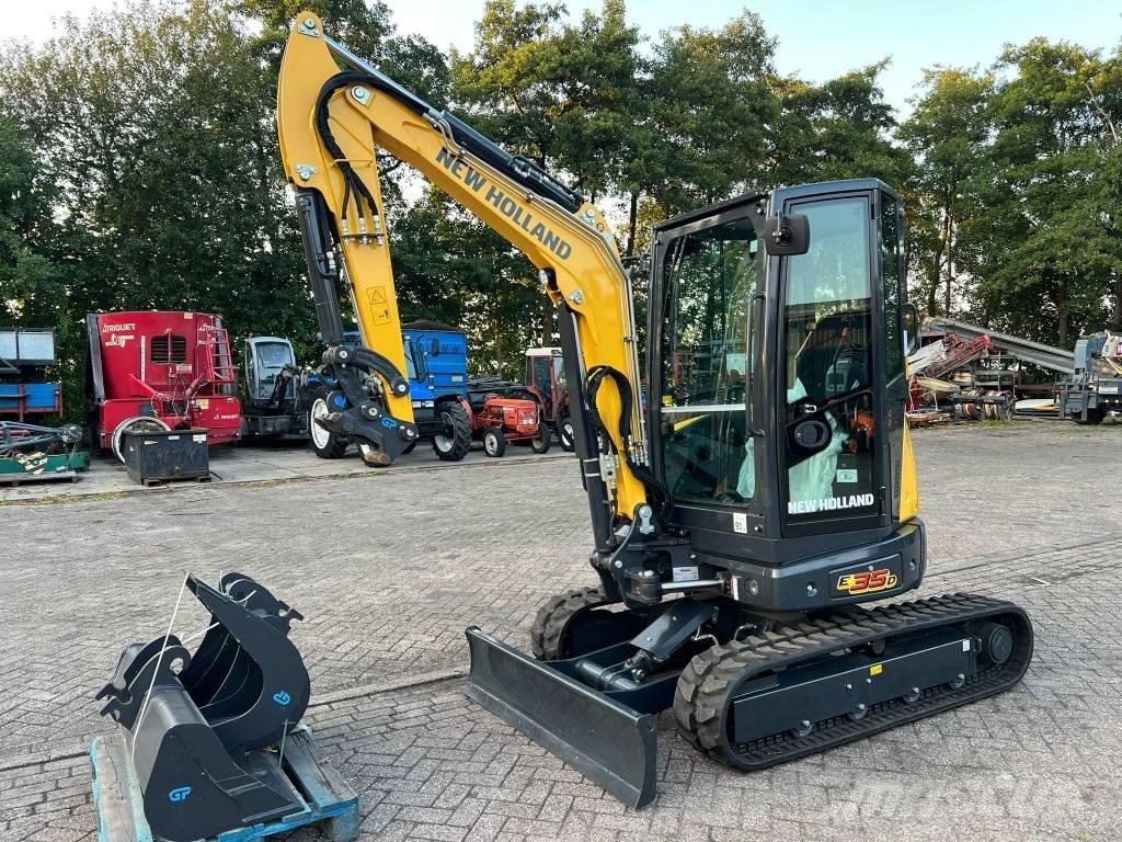 New Holland E 35 D حفارات صغيرة أقل من 7 طن (حفارات صغيرة)