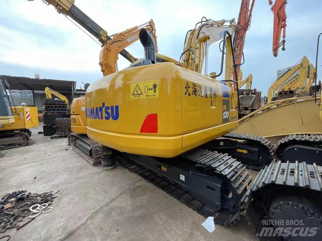 Komatsu PC 130-7 حفارات زحافة