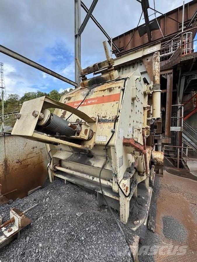 Metso NP 1415 جراشات