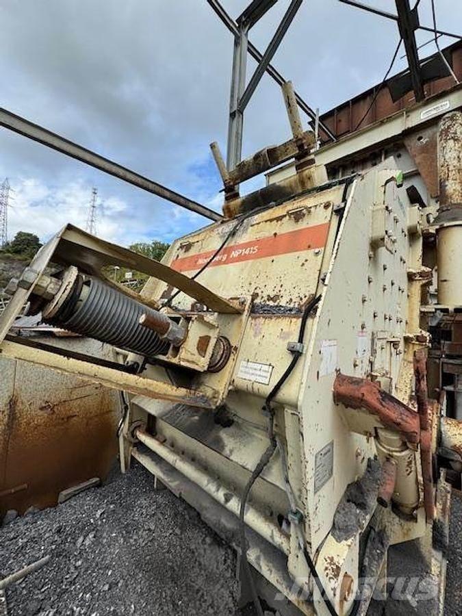 Metso NP 1415 جراشات