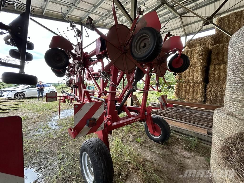 Lely LOTUS 1020 مكابس وميبسات التبن