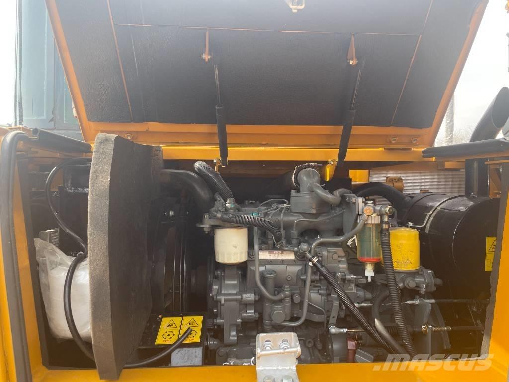 Sany SY 75 حفارات زحافة