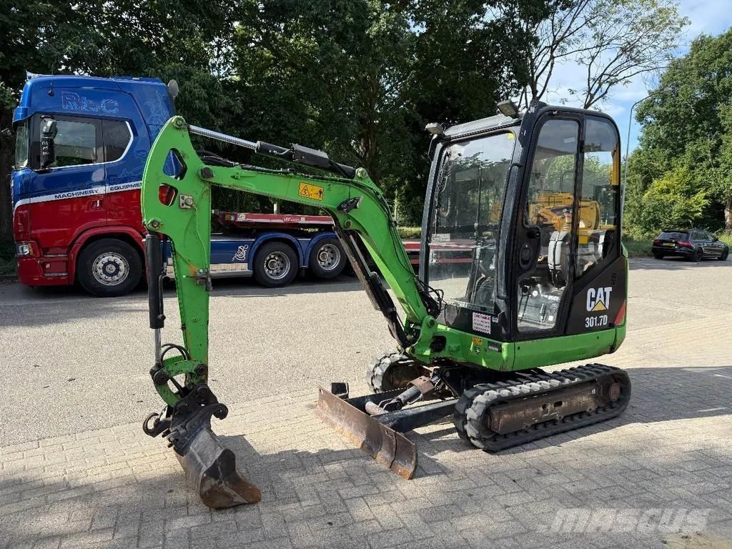CAT 301.7D حفارات صغيرة أقل من 7 طن (حفارات صغيرة)