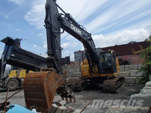 John Deere 245 GLC حفارات زحافة
