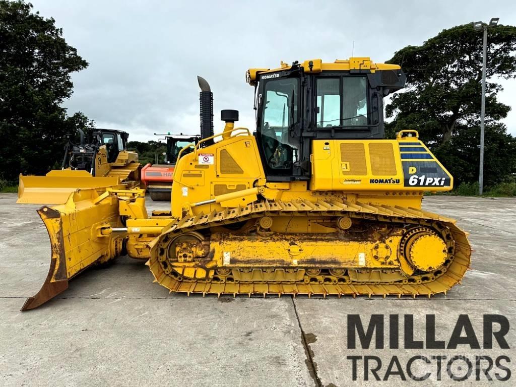 Komatsu D 61 PXi-24 بلدوزرات مجنزرة