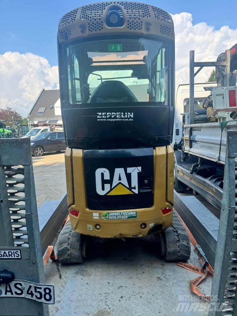 CAT 301.7 D حفارات صغيرة أقل من 7 طن (حفارات صغيرة)