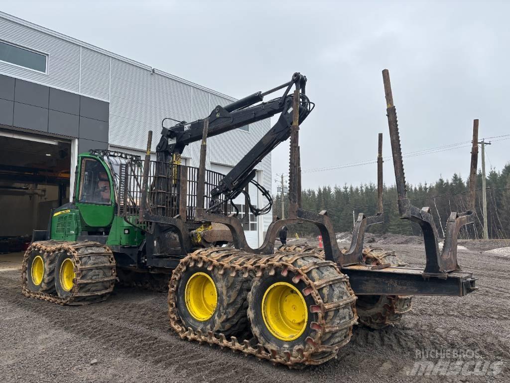 John Deere 1210 E شاحنات