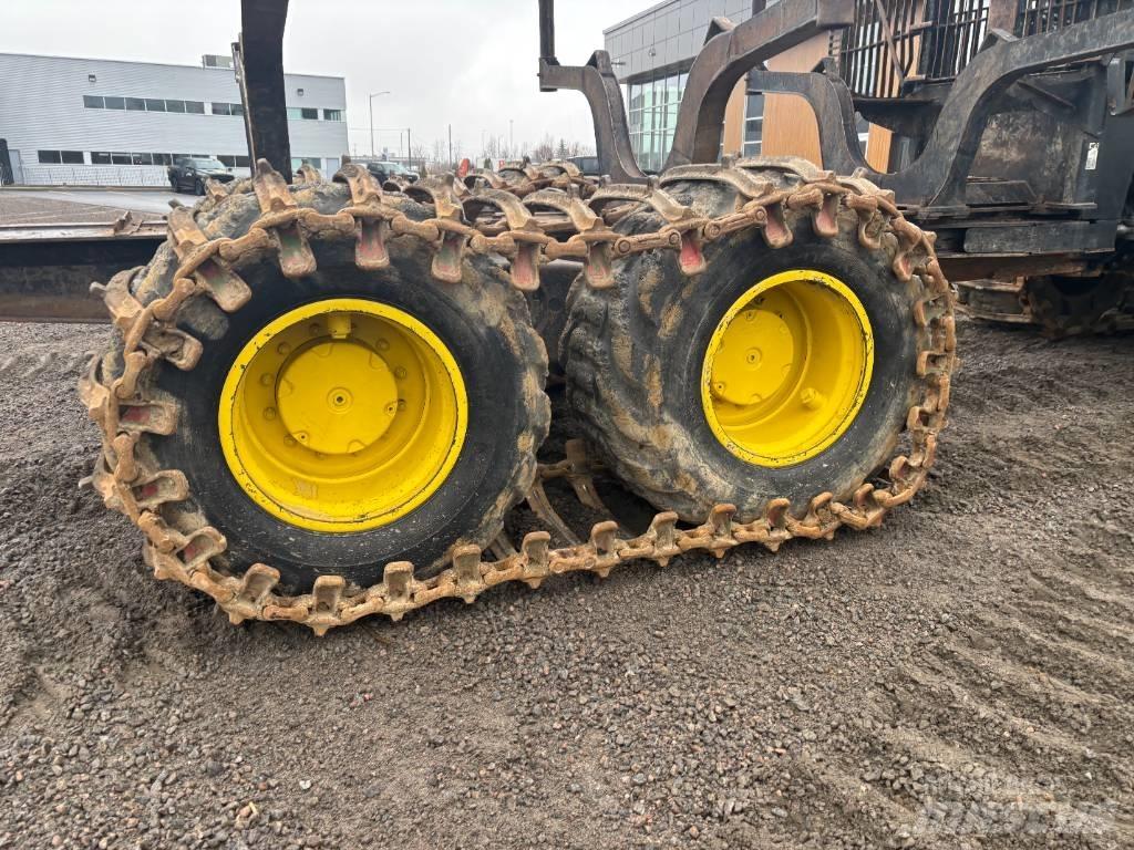 John Deere 1210 E شاحنات