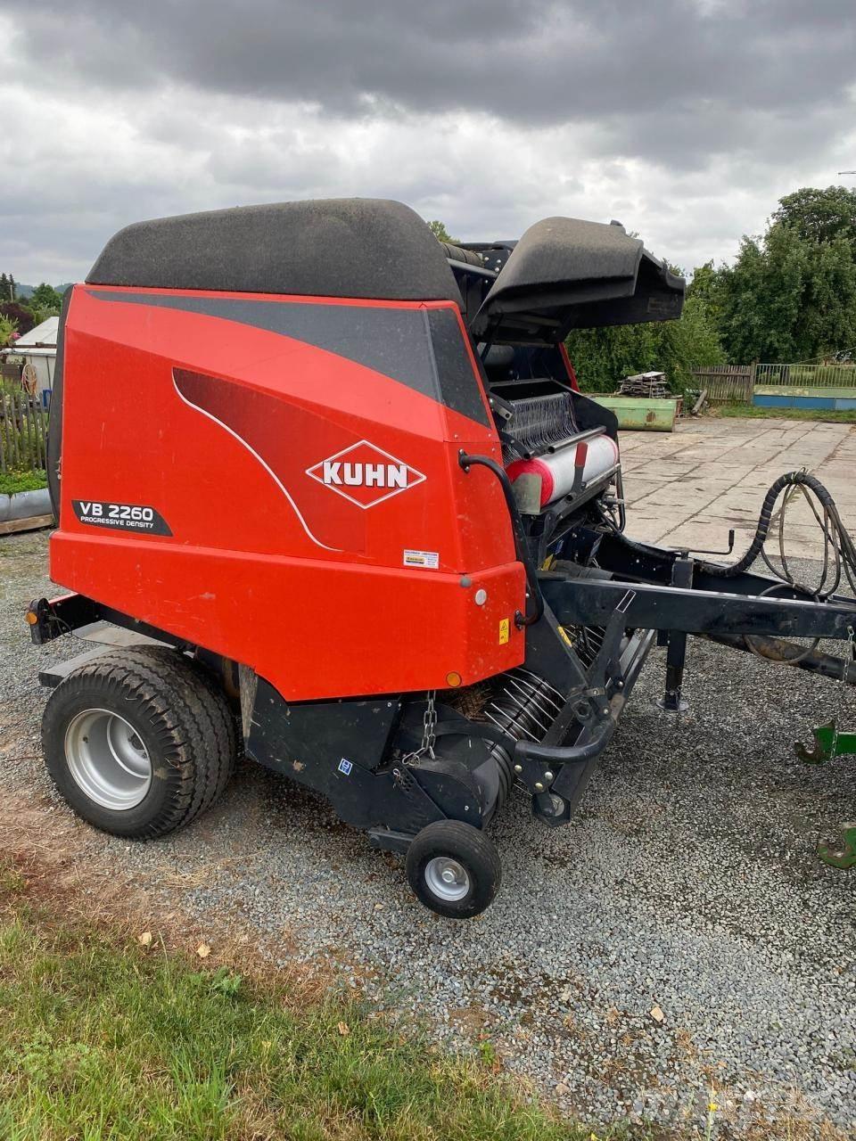 Kuhn VB 2260 محزمات مستديرة