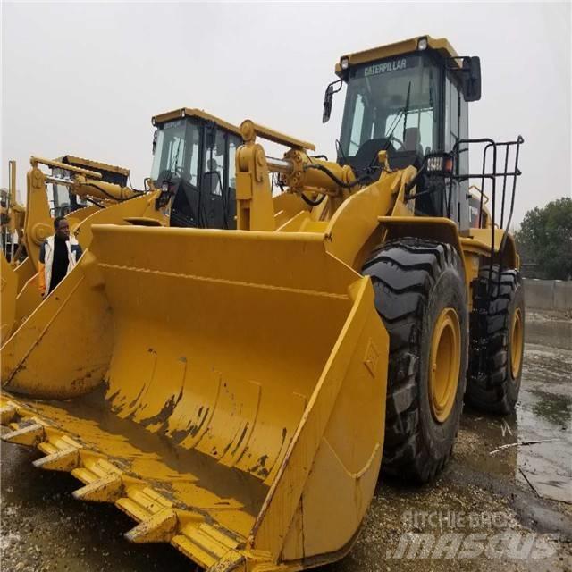 CAT 966 H لوادر بعجل