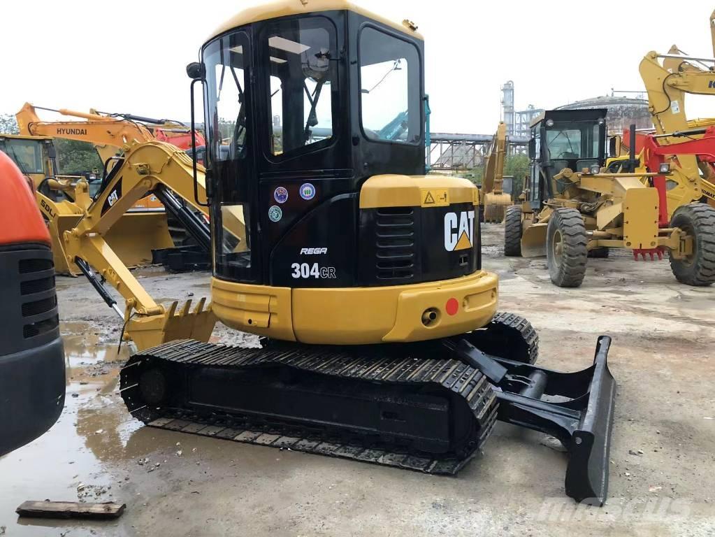 CAT 304 C حفارات صغيرة أقل من 7 طن (حفارات صغيرة)