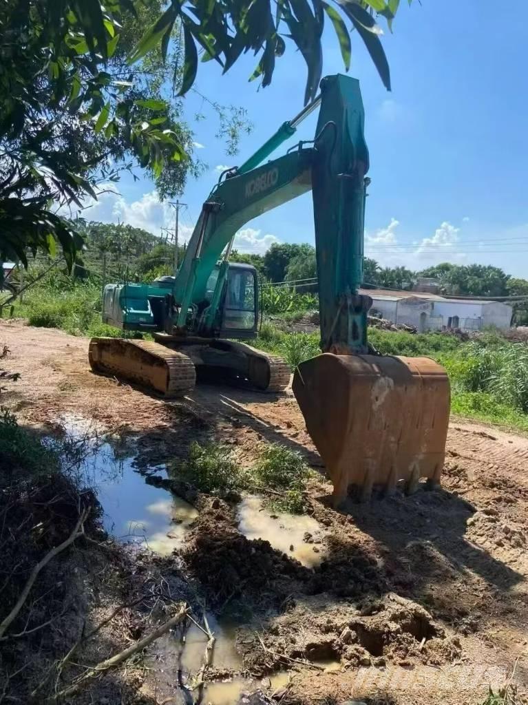 Kobelco SK350-10 حفارات زحافة