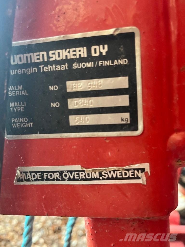 Överum D840 مثاقيب