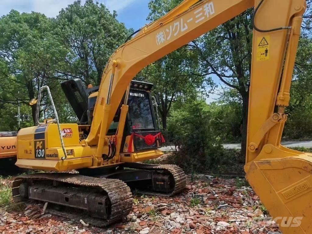 Komatsu PC 130 LC-7 حفارات زحافة