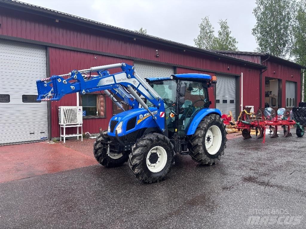 New Holland T 4.75 الجرارات