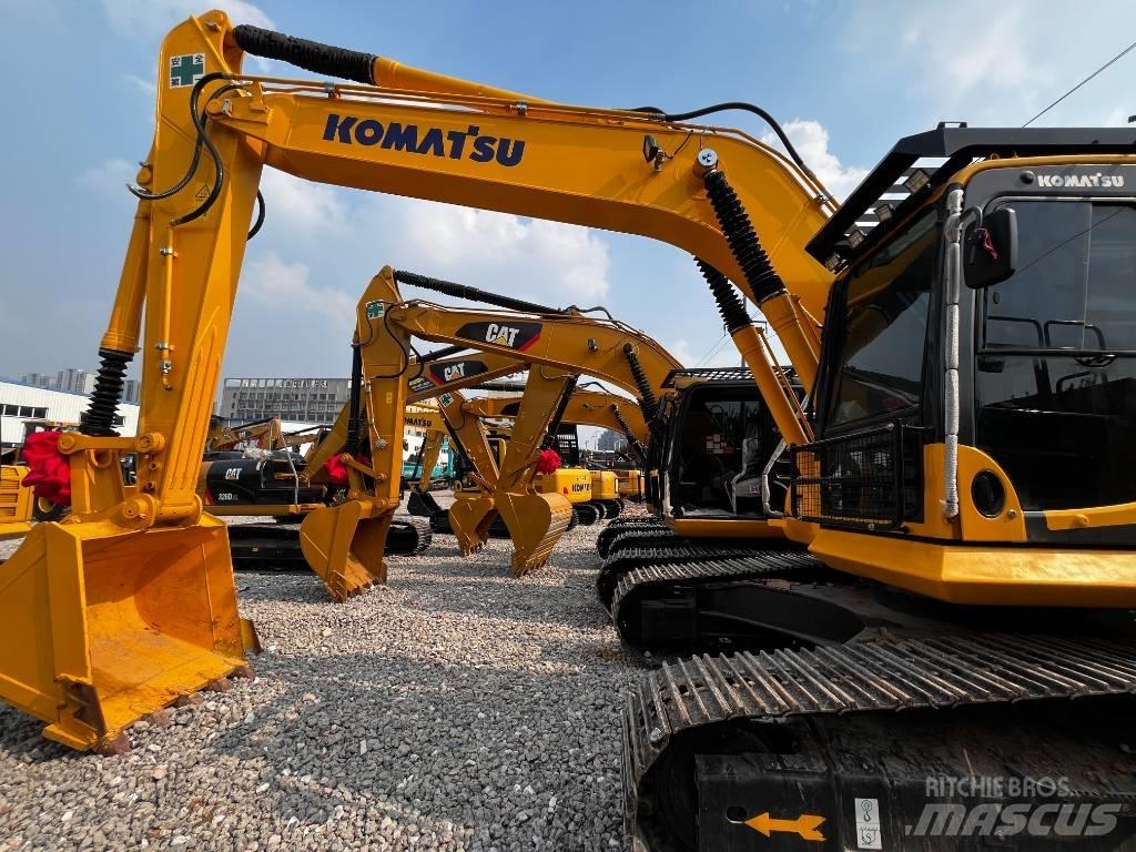 Komatsu PC 240 LC-8 حفارات زحافة