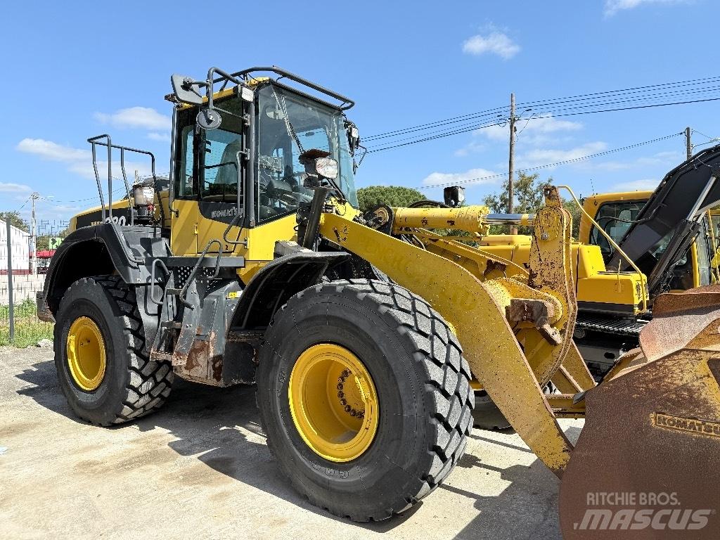 Komatsu WA 380-8 لوادر بعجل