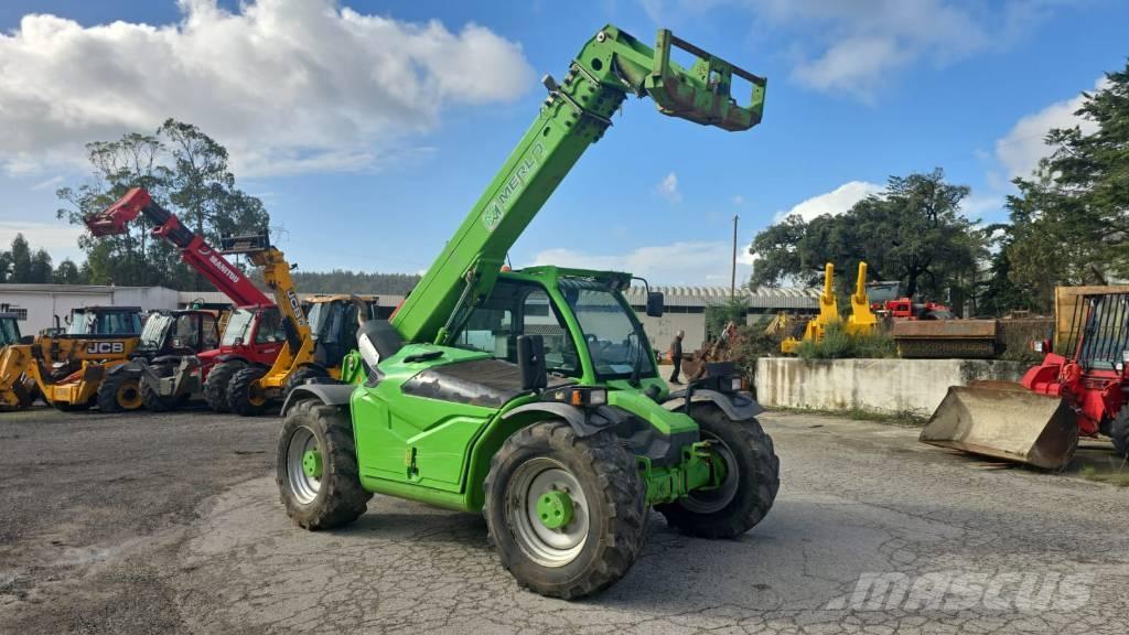 Merlo TF 33.9-115 شاحنات الديزل