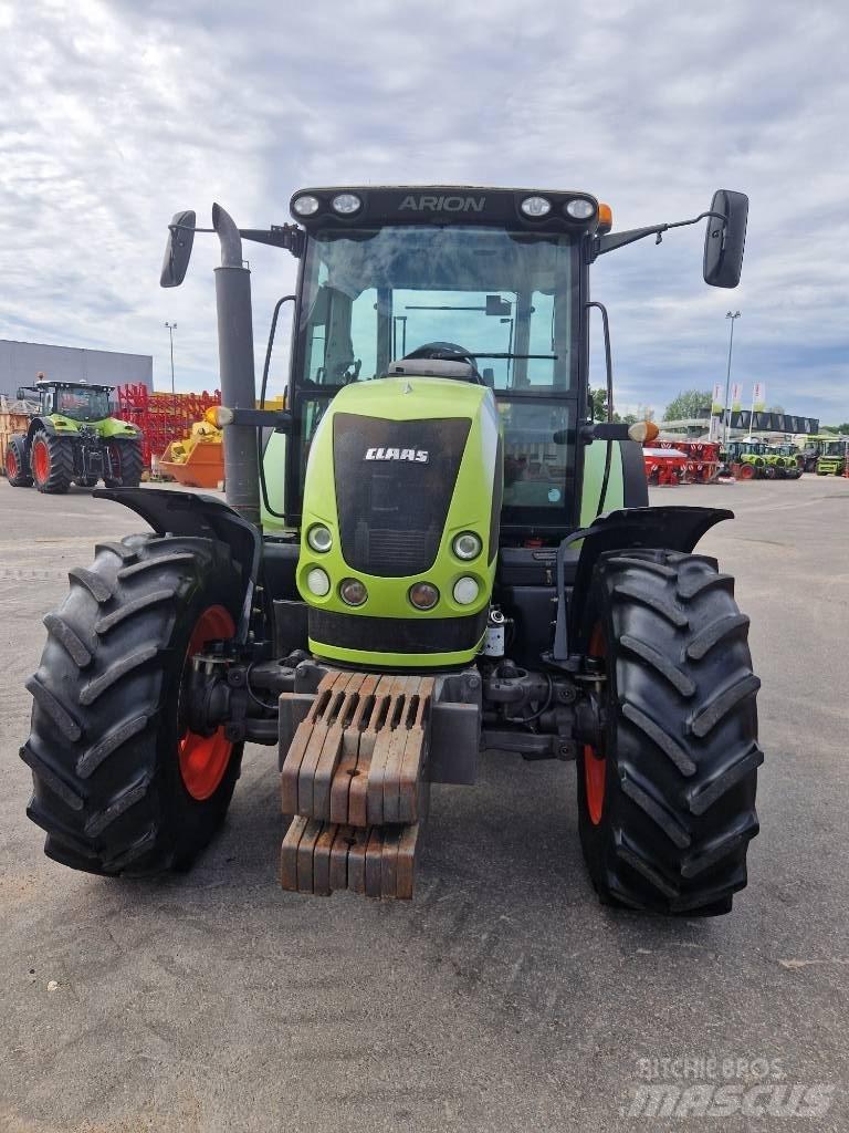 CLAAS Arion 540 CIS الجرارات