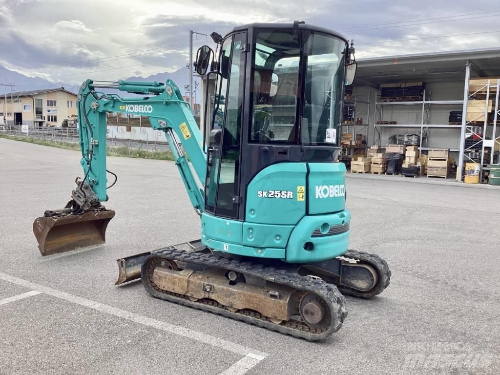 Kobelco SK25SR-6 حفارات صغيرة أقل من 7 طن (حفارات صغيرة)