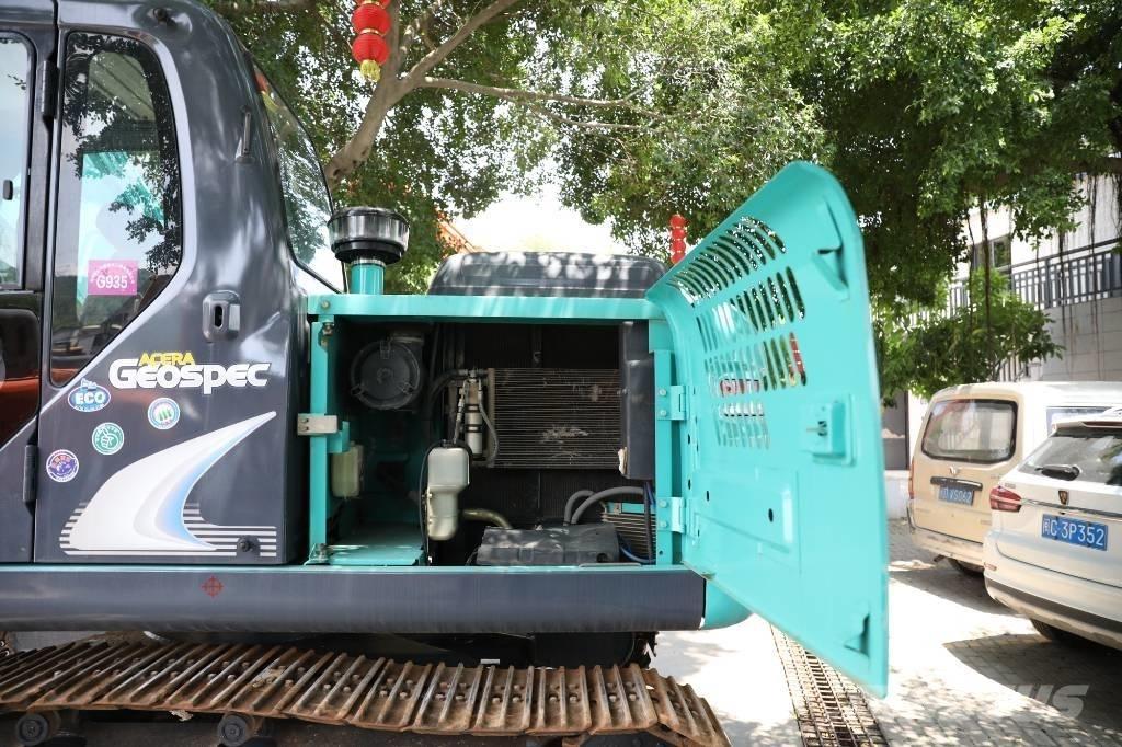 Kobelco SK140-8 حفارات وسط 7 طن - 12 طن