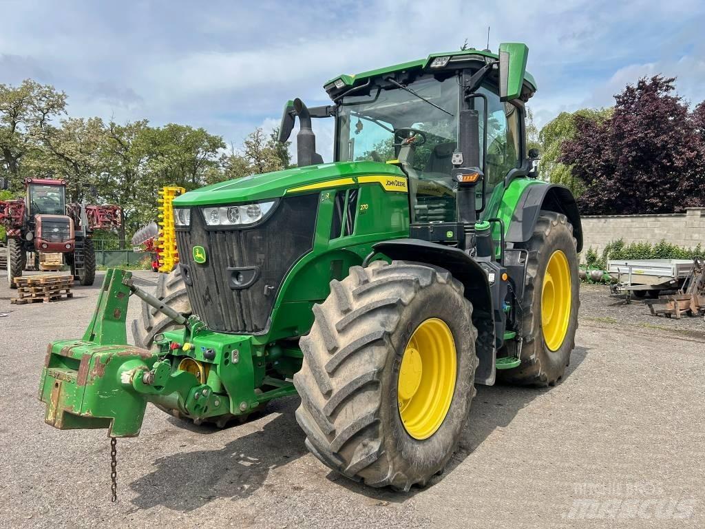 John Deere 7270 R الجرارات