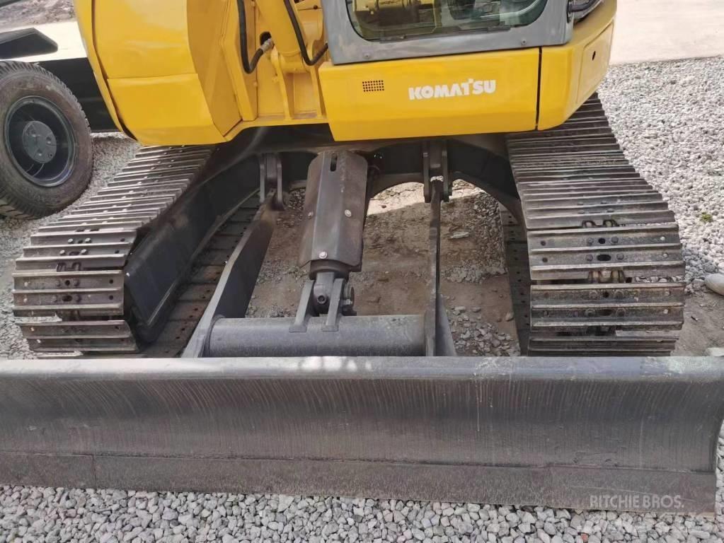 Komatsu PC 78 US حفارات وسط 7 طن - 12 طن