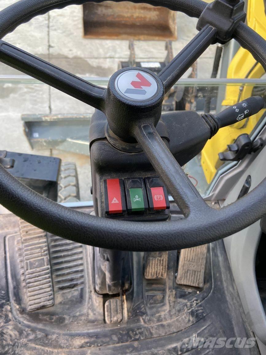 Neuson EW65 (7762) حفارات بعجل
