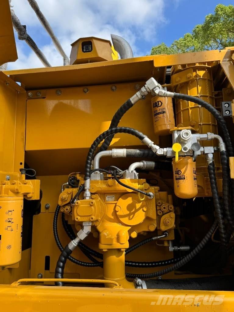 CAT 320D حفارات وسط 7 طن - 12 طن