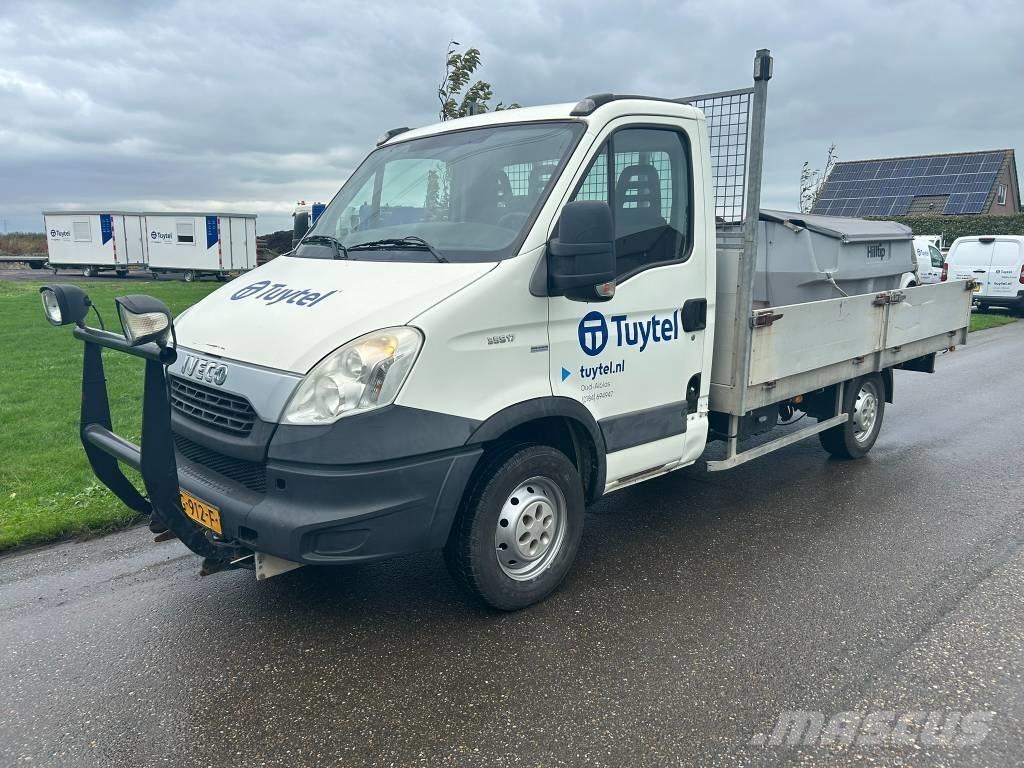 Iveco daily 35 s17 شاحنات خفيفة/مفصلية الجوانب