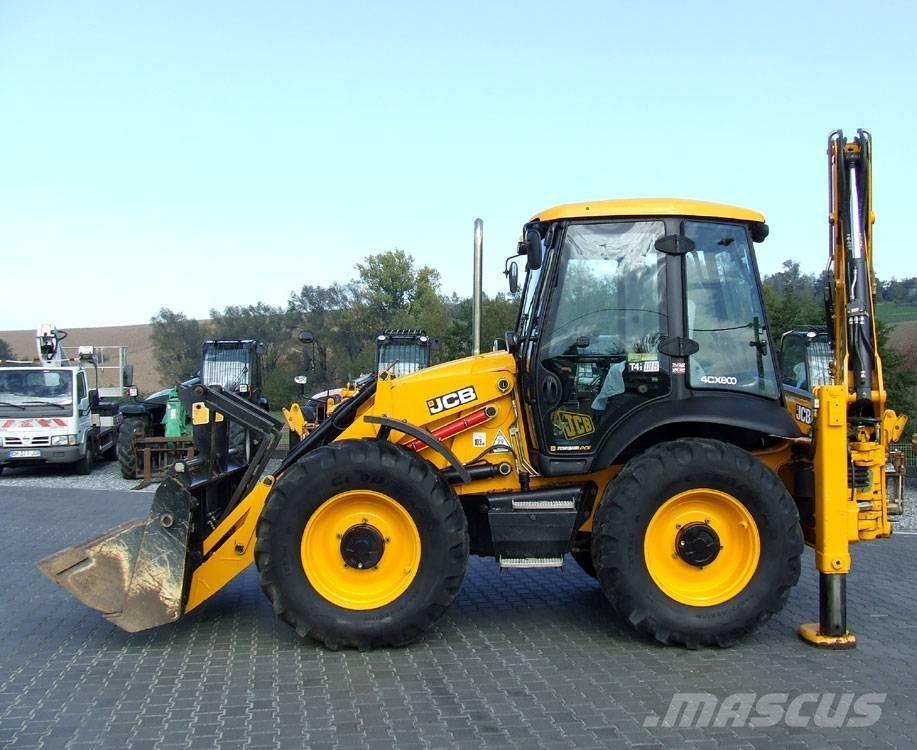 JCB 4cx لوادر ذات جرافات عكسية