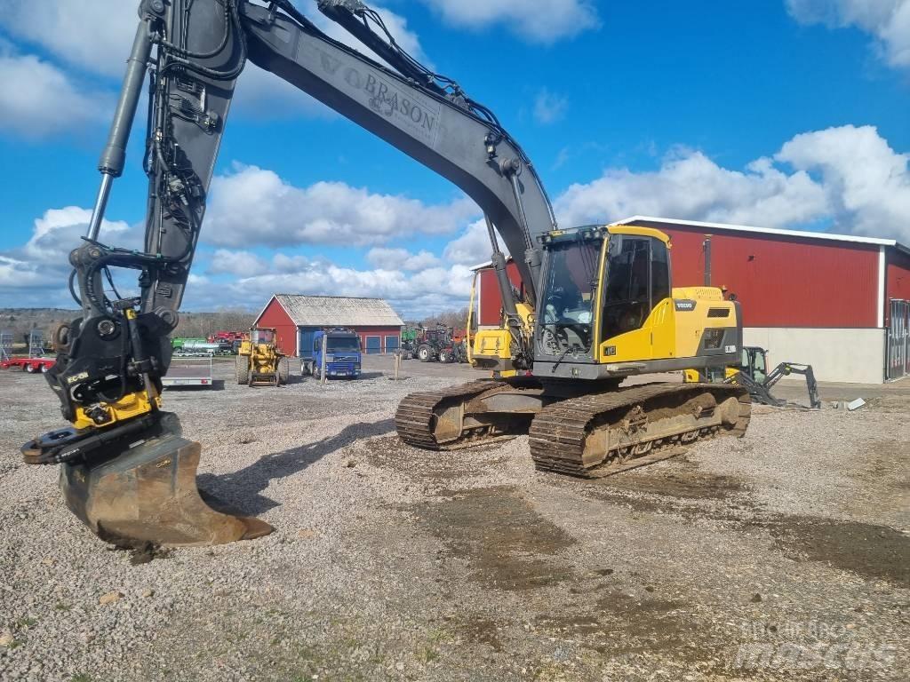 Volvo EC 220 DL حفارات زحافة