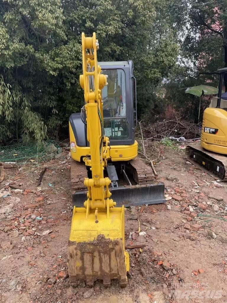 Komatsu PC 30 حفارات صغيرة أقل من 7 طن (حفارات صغيرة)