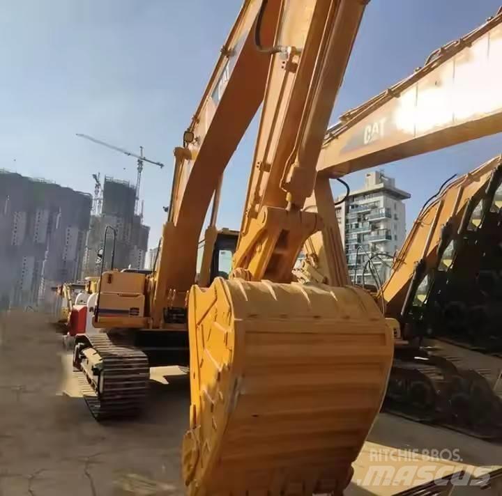 CAT CAT323B حفارات وسط 7 طن - 12 طن