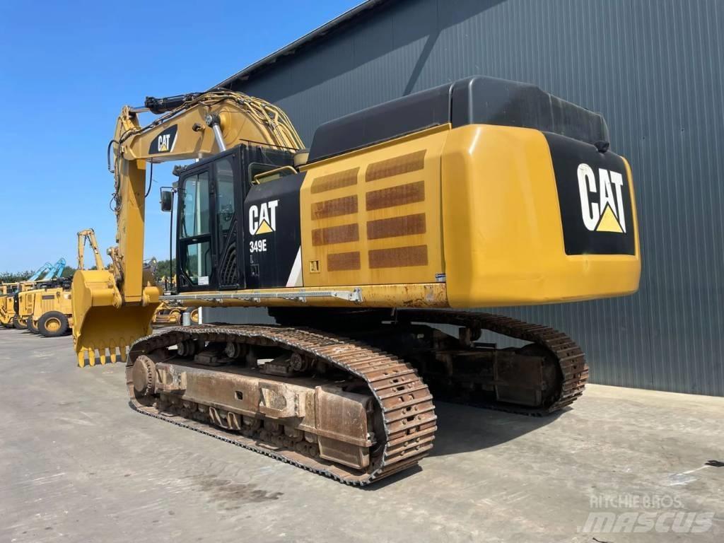 CAT 349E L حفارات زحافة